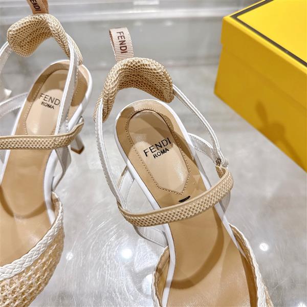 2025112818419262 260